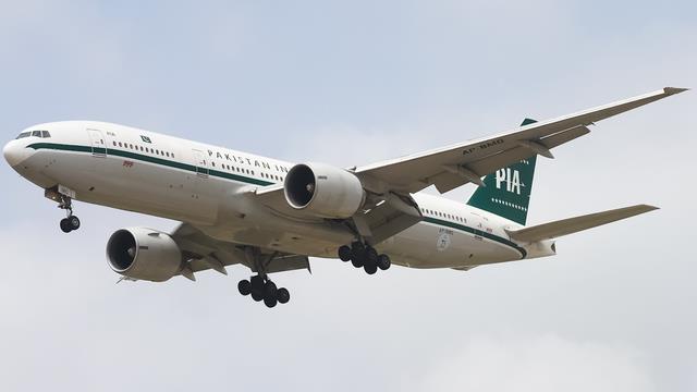AP-BMG:Boeing 777-200:Pakistan International Airlines
